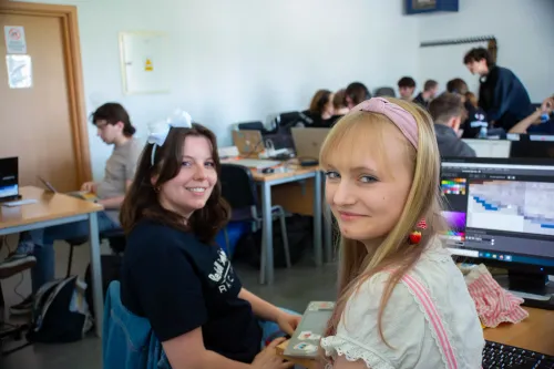 Uśmiechnięte uczestniczki